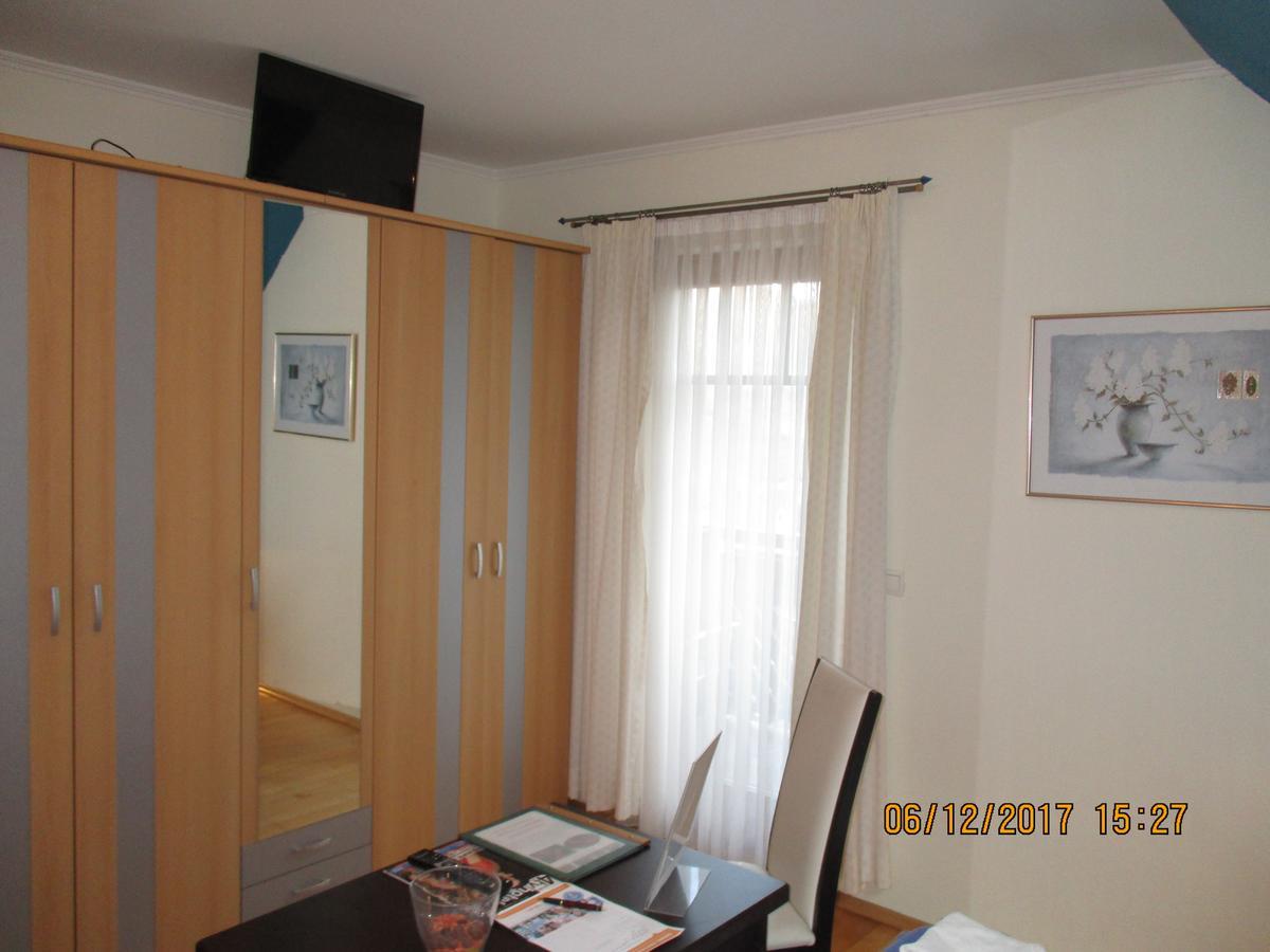 Gastehaus Zur Schonen Aussicht Bed & Breakfast Spitz an der Donau ภายนอก รูปภาพ