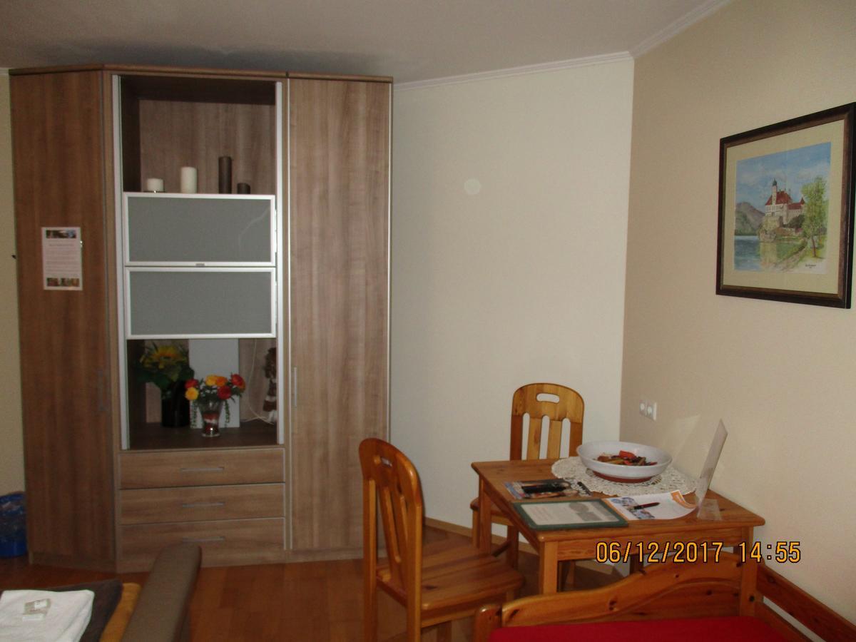 Gastehaus Zur Schonen Aussicht Bed & Breakfast Spitz an der Donau ภายนอก รูปภาพ