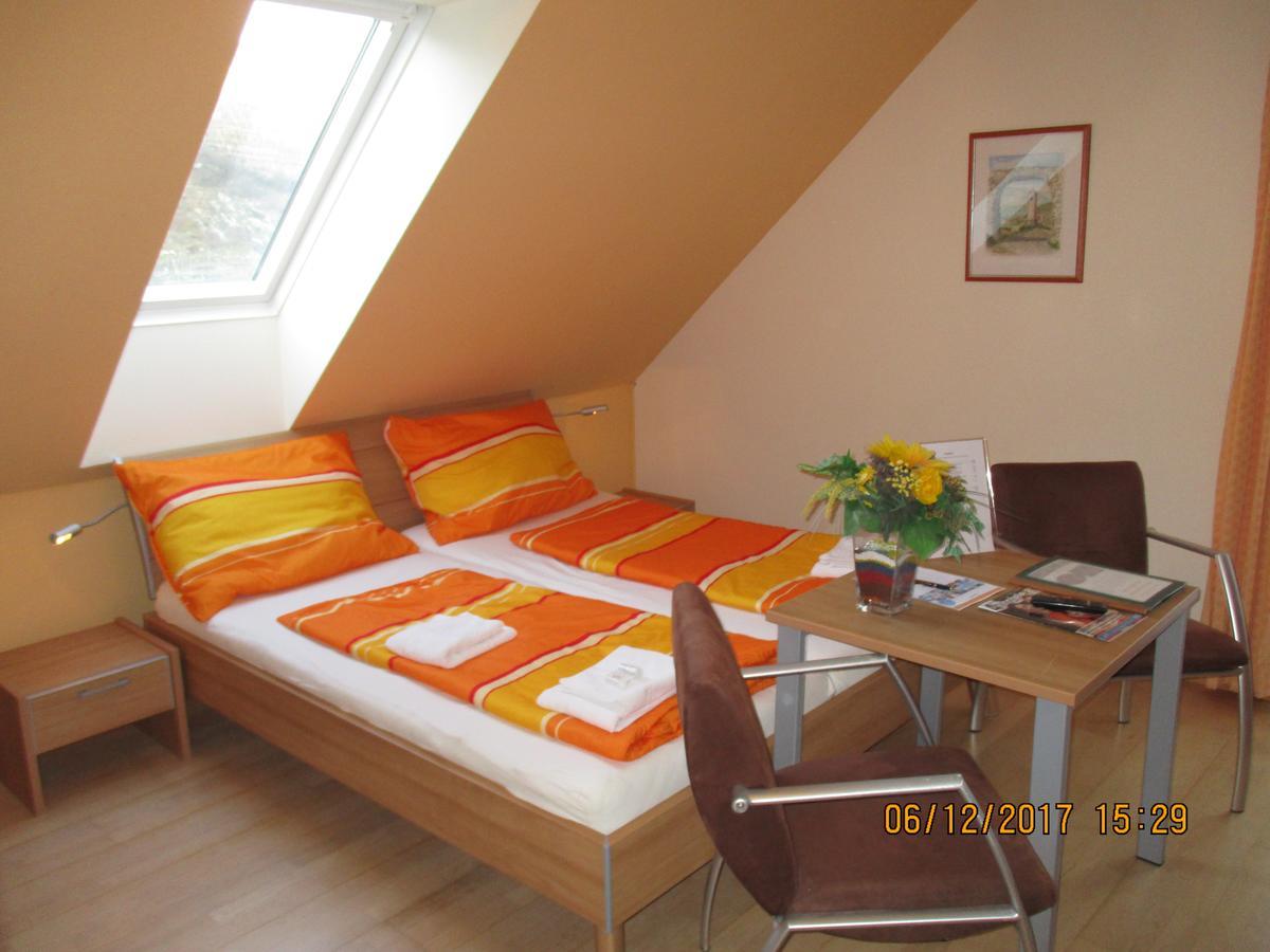 Gastehaus Zur Schonen Aussicht Bed & Breakfast Spitz an der Donau ภายนอก รูปภาพ